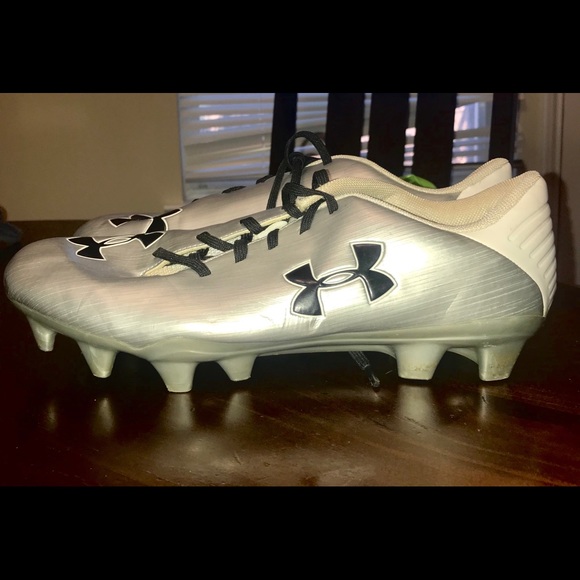 Under Armour Blur MC-Silver/White: Women’s size 10 - Picture 3 of 4